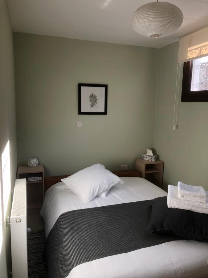 Diamond Stone Wooden Guest House Chandria Εξωτερικό φωτογραφία